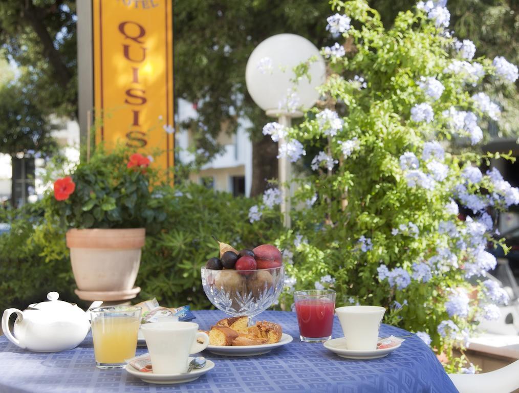 Hotel Quisisana Ріміні Екстер'єр фото